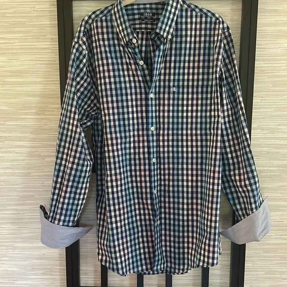 NWT Izod premium essentials blue plaid, checkered button down shirt, m